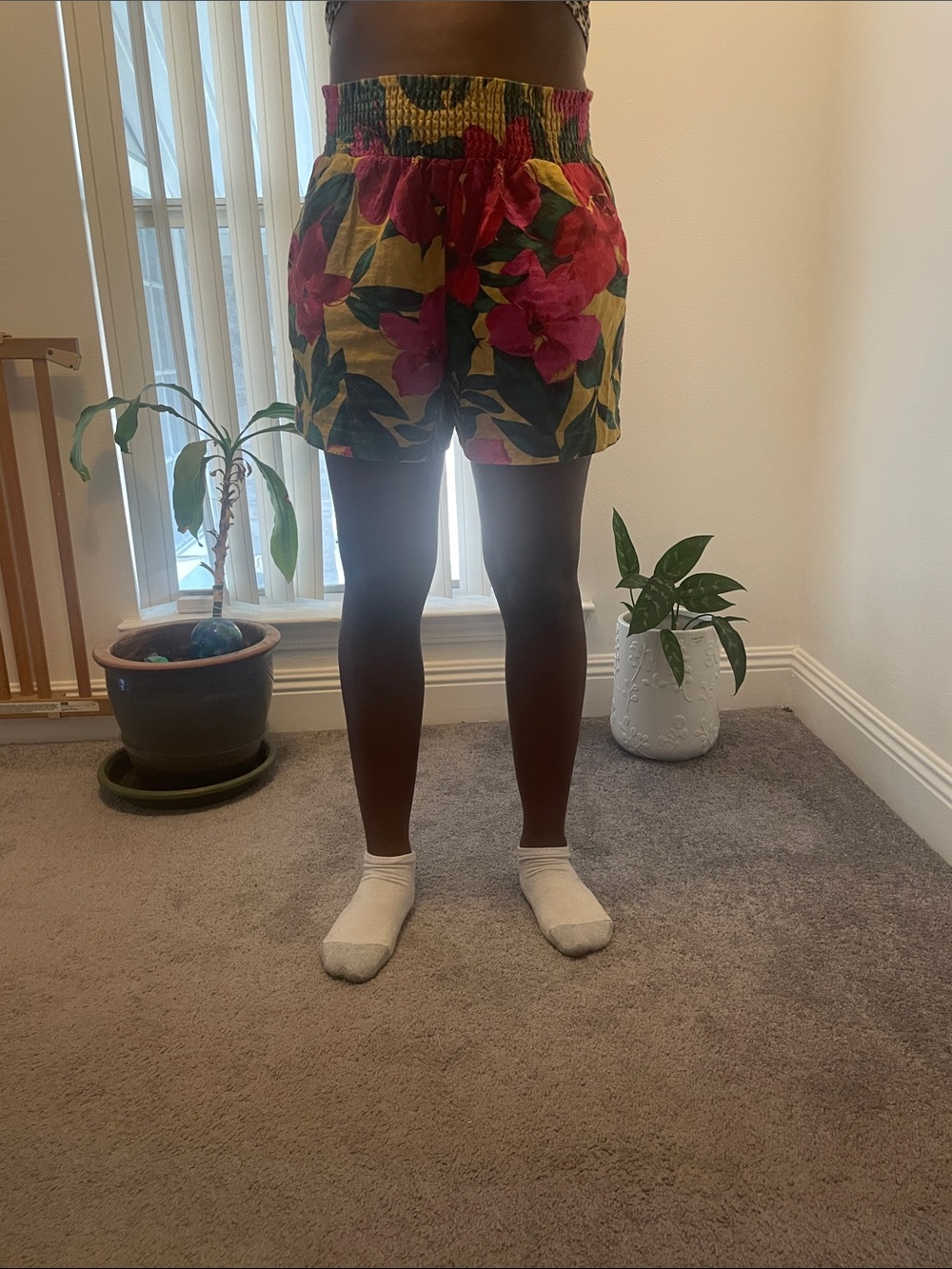 Floral Elastic-Waist Women's Shorts in Yellow & Pink